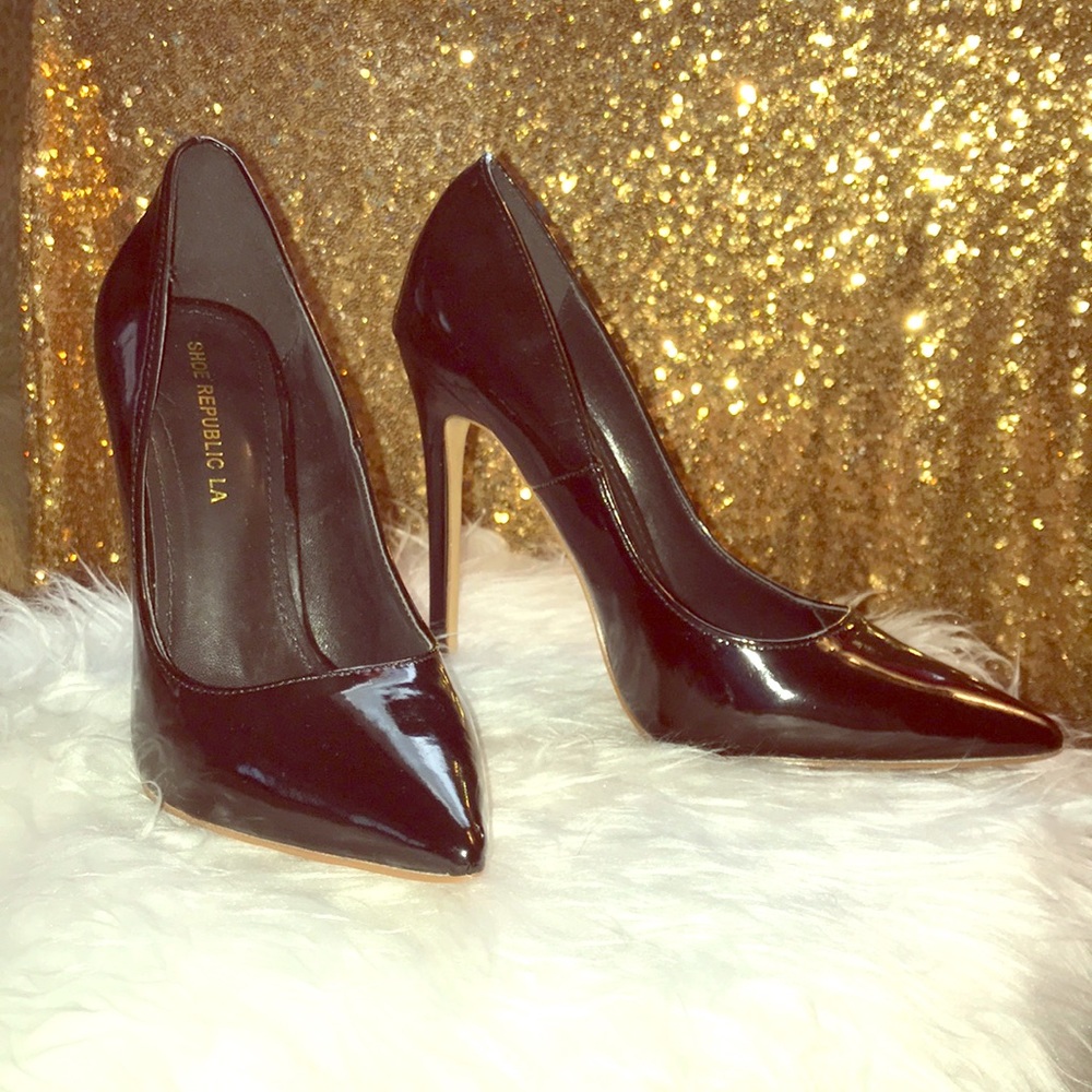 Basic Pump Heels (never worn)
